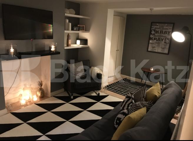 			SPACIOUS STUDIO INC HEATING + HOT WATER, Studio Apartment, 1 bath, 1 reception Flat			 Mare Street, HACKNEY-LONDON FIELDS